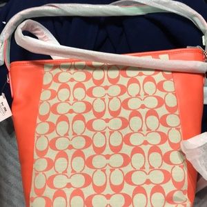 NWT Silver/Khaki/Coral Coach Shoulder Purse